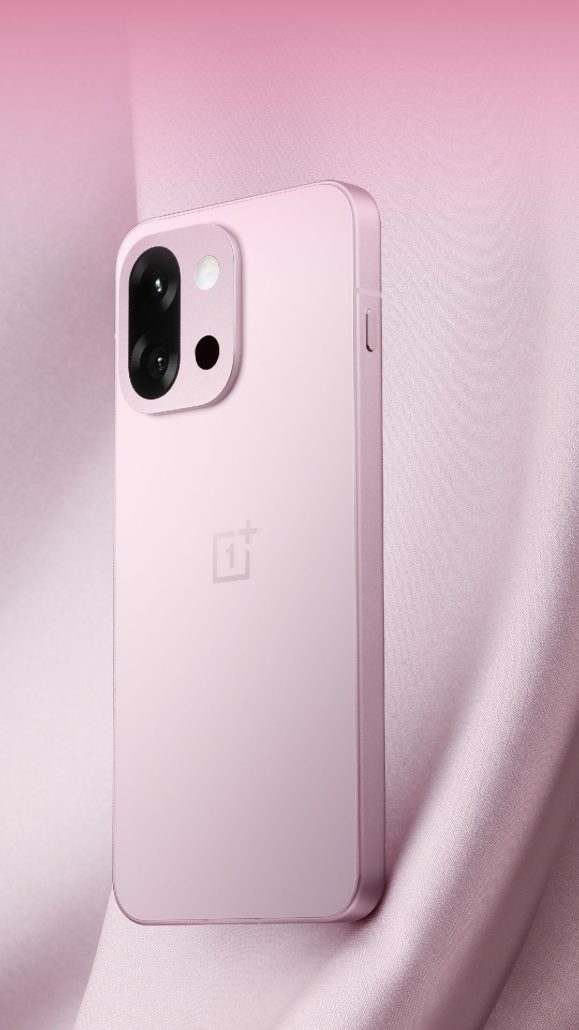 گوشی کامپکت وان پلاس 13s معرفی شد؛ مینی وان پلاس قدرتمند!