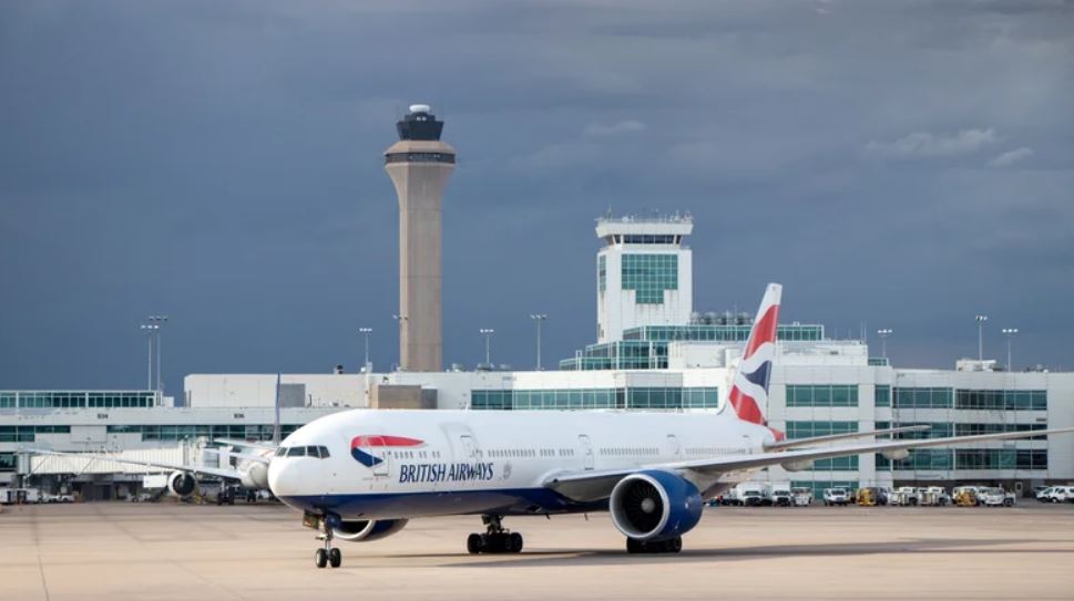 آیا هواپیماهای مسافربری در آسمان محدودیت سرعت دارند؟