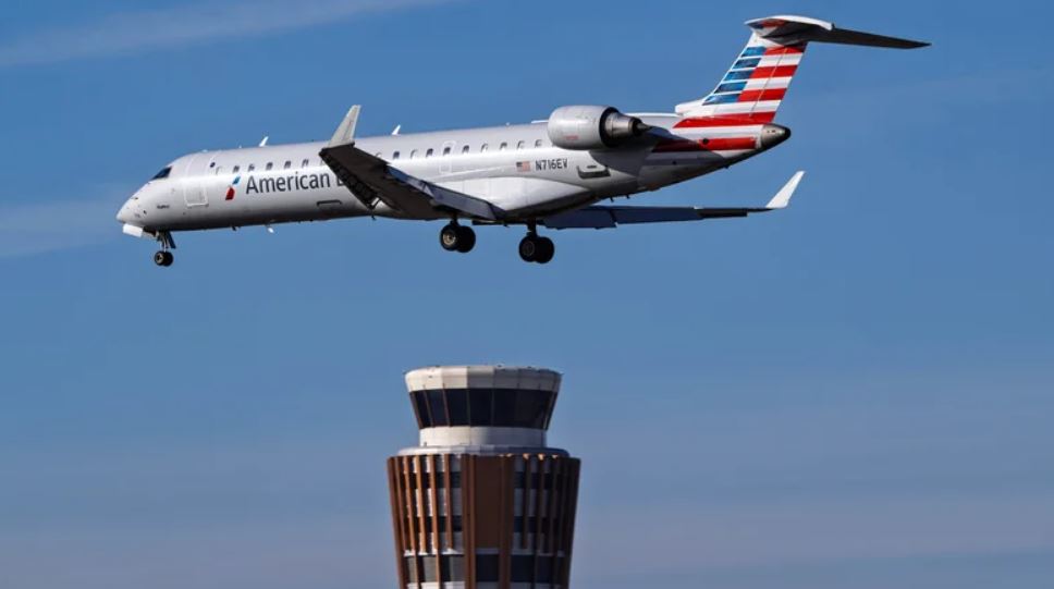 آیا هواپیماهای مسافربری در آسمان محدودیت سرعت دارند؟