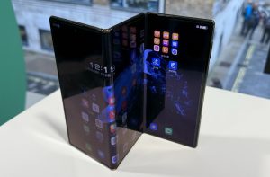 جزییات جدید از گوشی تری‌فولد سامسونگ: قاب تیتانیومی، تراشه اسنپدراگون، بدون دوربین زیر نمایشگر