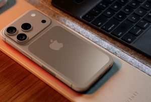 شایعه جدید؛ ظرفیت باتری آیفون ۱۷ پرو مکس کمی بزرگتر از نسل قبلی است!