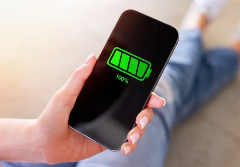 شارژرهای سریع از کجا می‌فهمند باید چقدر توان به دستگاه شما برسانند؟