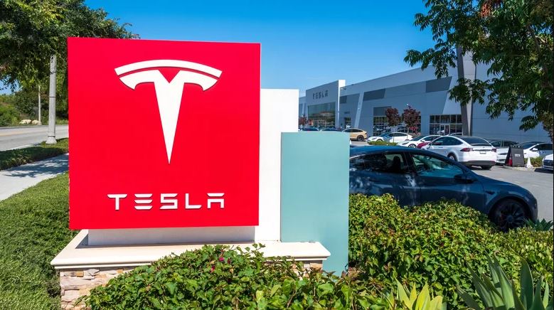 مالک این ۷ شرکت بزرگ ایلان ماسک است!