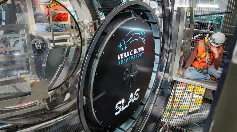 رزولوشن دوربین بزرگ‌ترین تلسکوپ جهان چند مگاپیکسل است؟!