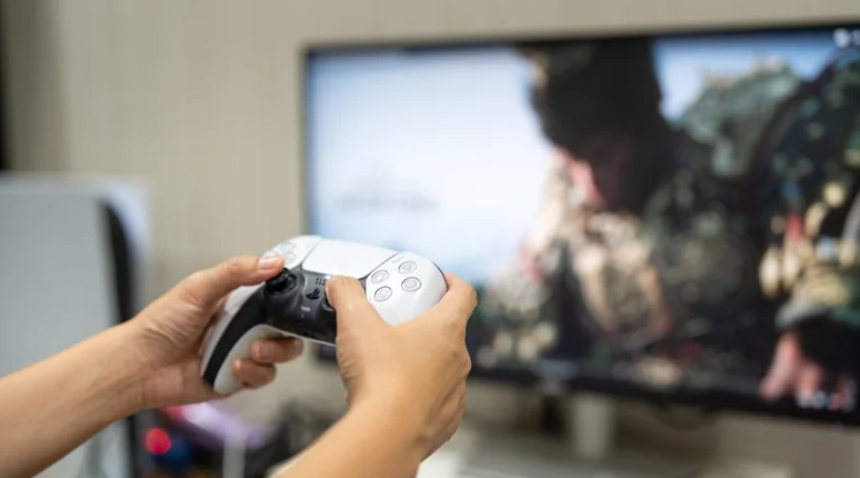 آیا اشتراک پلی استیشن پلاس ارزش خریدن را دارد؟