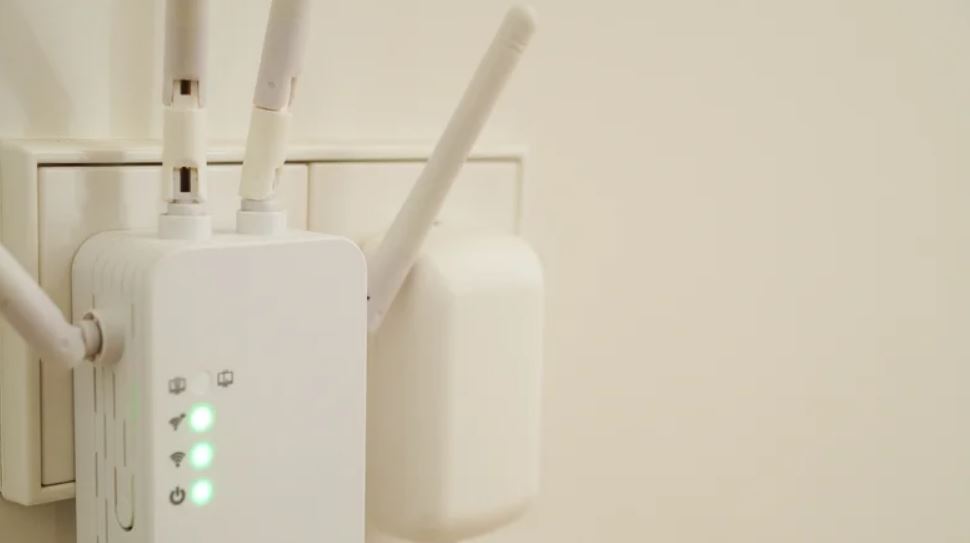 تفاوت توسعهدهنده وایفای و تقویتکننده وایفای دقیقاً چیست؟