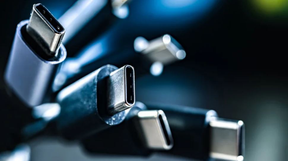 آیا تمام کابل‌های USB-C یکسان هستند؟! [راهنمای خرید کابل USB-C]