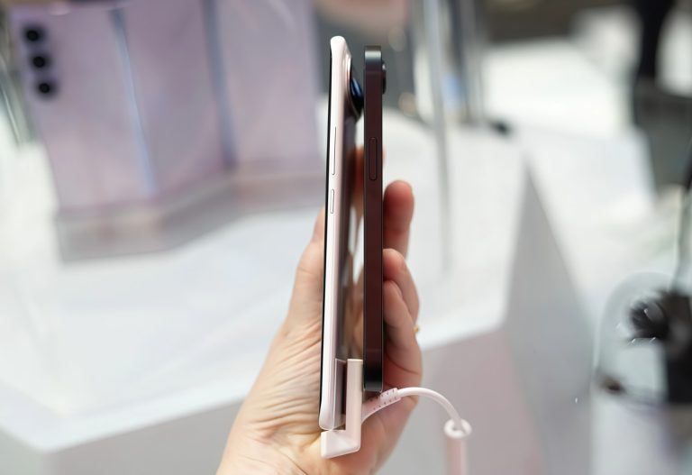 آشنایی با بهترین گوشیهای هوشمند باریک سال ۲۰۲۵