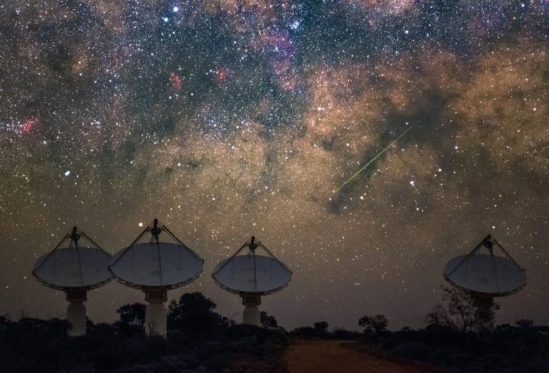 کشف "پل" کیهانی عظیم توسط ستاره‌شناسان؛ پیوندی میان کهکشان‌ها در فضا!