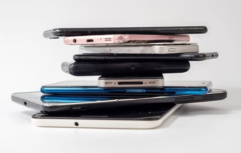 ۱۰ مورد از بدترین گوشی های هوشمند تاریخ!