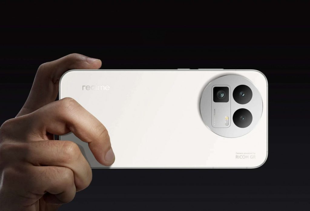 ریلمی جی تی ۸ و ریلمی جی تی ۸ پرو با مشخصاتی جذاب معرفی شدند