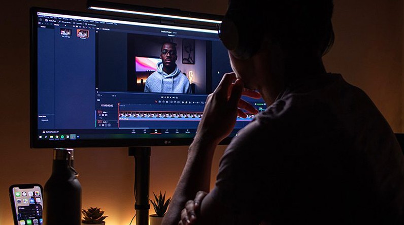 برای یوتیوبر شدن چه چیزهایی لازم است؟ | از صفر تا ضبط اولین ویدیو