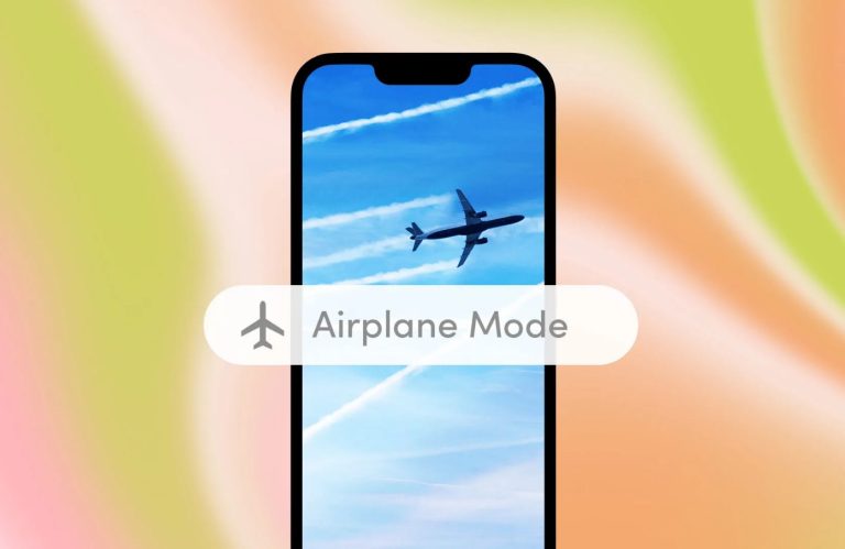اگر در طول پرواز، گوشی خود را در حالت پرواز قرار ندهیم، چه اتفاقی می‌افتد؟