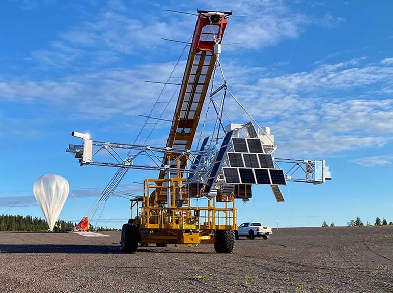 سیگنالهای جدید پرتو ایکس فعالیت دیوانهوار اطراف یک سیاهچاله را آشکار کردند!