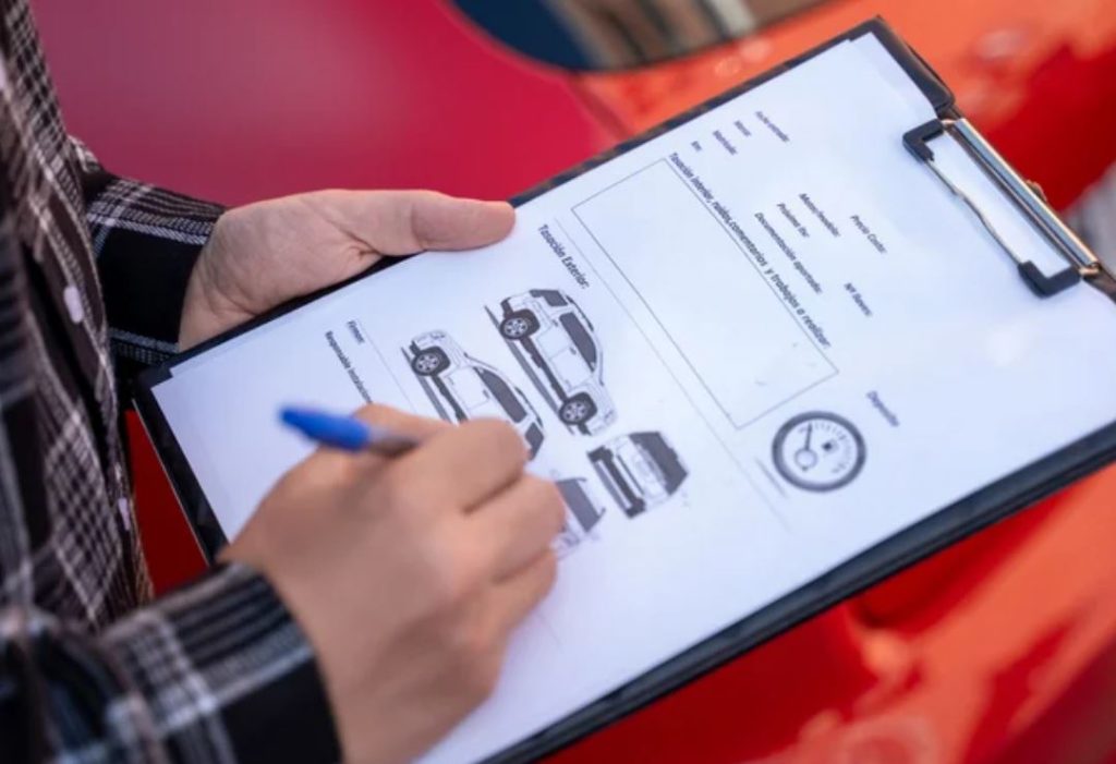 بررسی ۱۴ افسانه درباره خودروها که احتمالاً شنیدهاید!