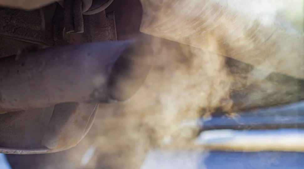 بررسی ۱۴ افسانه‌ درباره‌ خودروها که احتمالاً شنیده‌اید!