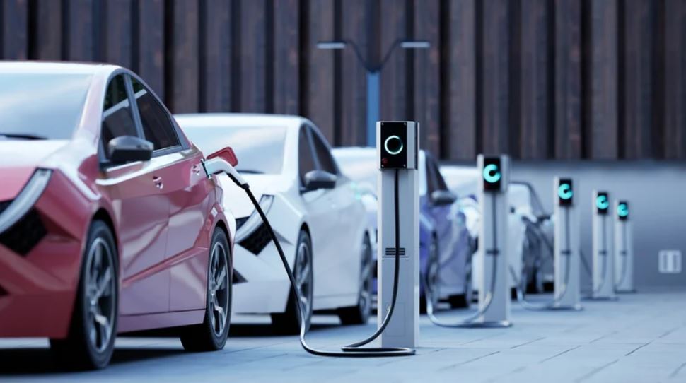 بررسی ۱۴ افسانه‌ درباره‌ خودروها که احتمالاً شنیده‌اید!