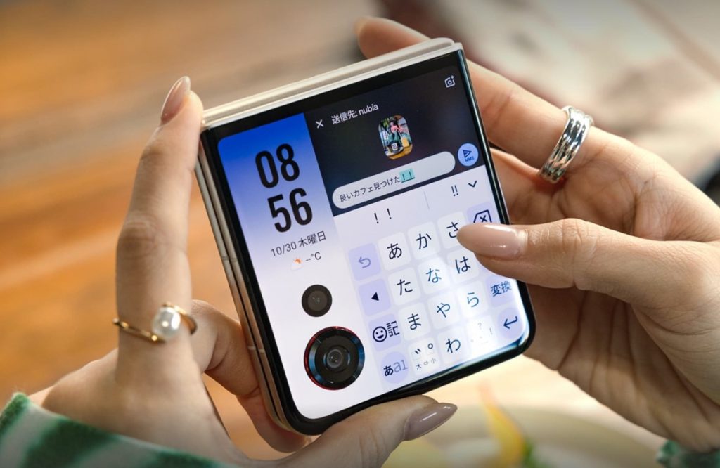 نوبیا فلیپ ۳ با نمایشگر ۴ اینچی دایمنسیتی 7400X رونمایی شد