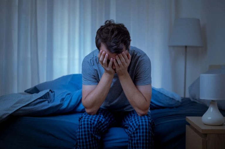 استرس و بی‌خوابی، سلول‌های حیاتی ایمنی را بی‌صدا از بین می‌برند!