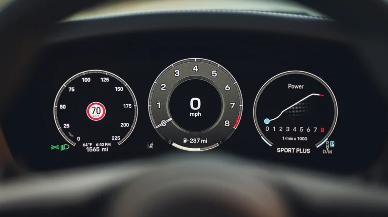 خودروهای لوکس با روح ارزان؛ ۵ ترند تلخ در طراحی و فناوری ۲۰۲۶ خودورها!