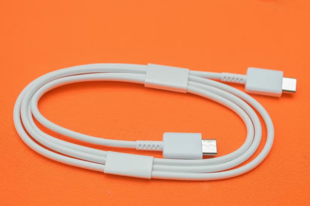 چرا گوشی اندرویدی شما با حداکثر سرعت شارژ نمی‌شود؟ [ راه‌های رفع مشکل]