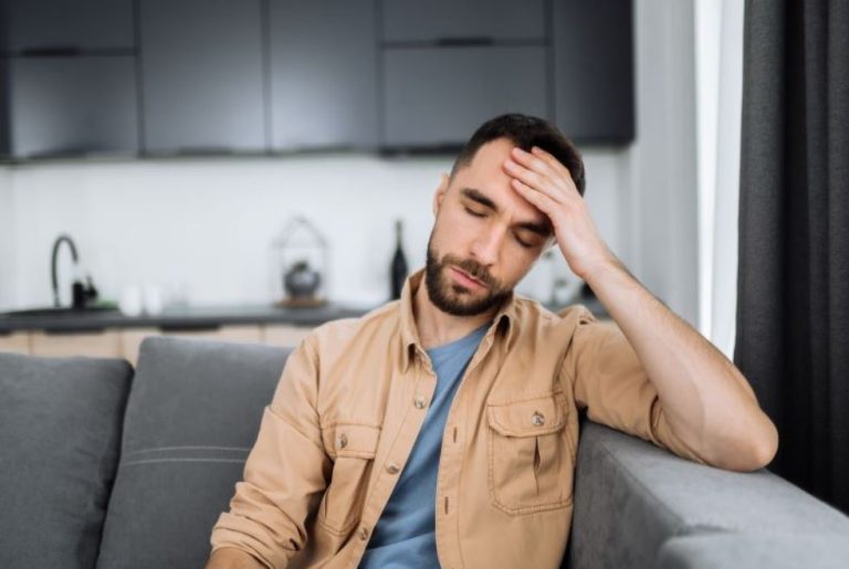 همیشه خسته هستید؟ ممکن است مشکل از نحوه تنفس شما باشد!