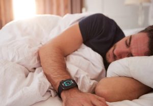 ساعت هوشمند شما چگونه خواب را ردیابی می‌کند و چقدر دقیق است؟