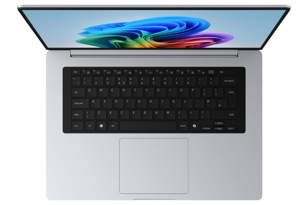 سامسونگ از لپتاپهای سری گلکسی بوک ۶ رونمایی کرد