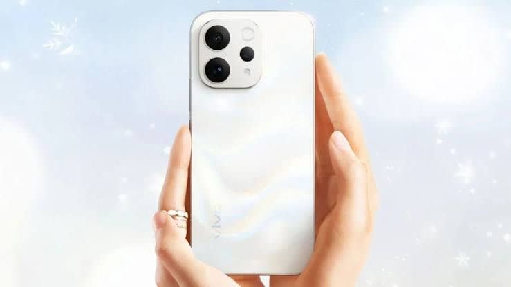 جزییات طراحی، نمایشگر، دوربین و باتری ویوو V70 و V70 الیت، پیش از رونمایی فاش شد!