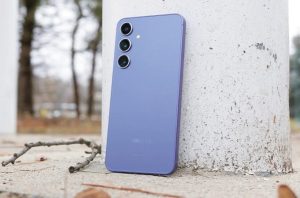 یک گوشی گلکسی S25 پلاس دو ماه پس از خرید، هنگام شارژ آتش گرفت! پاسخ رسمی سامسونگ