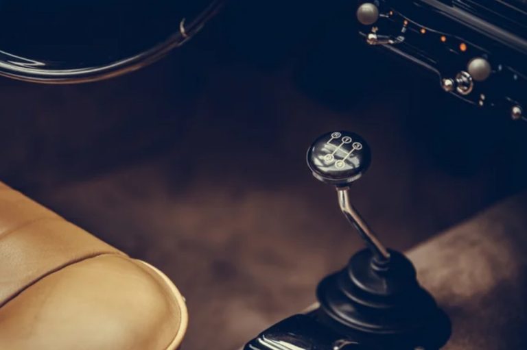 ۶ مورد از جذاب‌ترین سردنده‌ها در خودروهای کلاسیک!