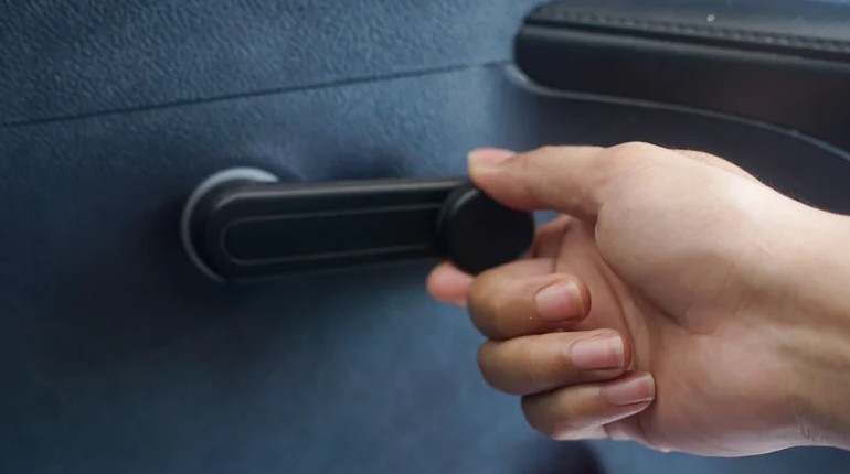 شیشه‌بالابرهای برقی خودرو؛ تکنولوژی‌ای که بسیار قدیمی‌تر از تصور ماست!