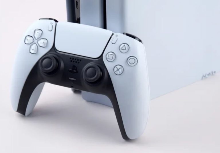 دسته بازی باسیم یا بی سیم؛ کدامیک برای گیمینگ بهتر است؟