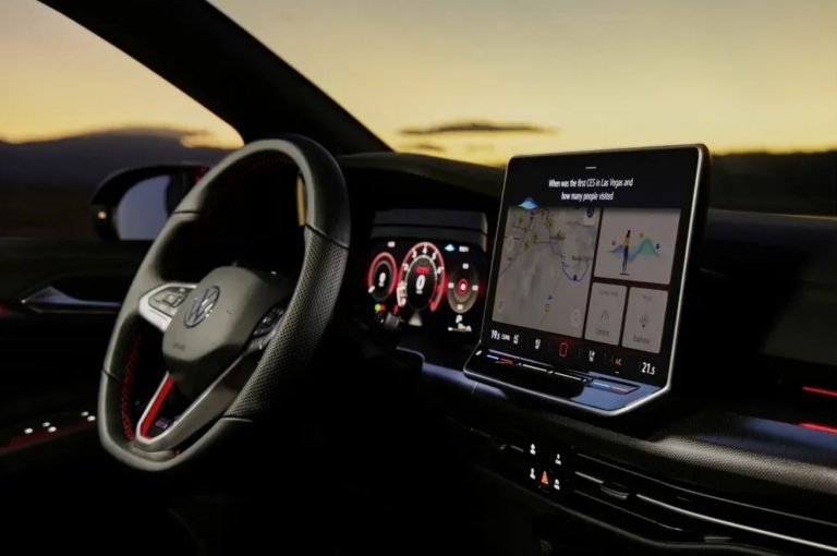 دستیار هوشمند در خودروها؛ چت جی‌پی‌تی به CarPlay آمد