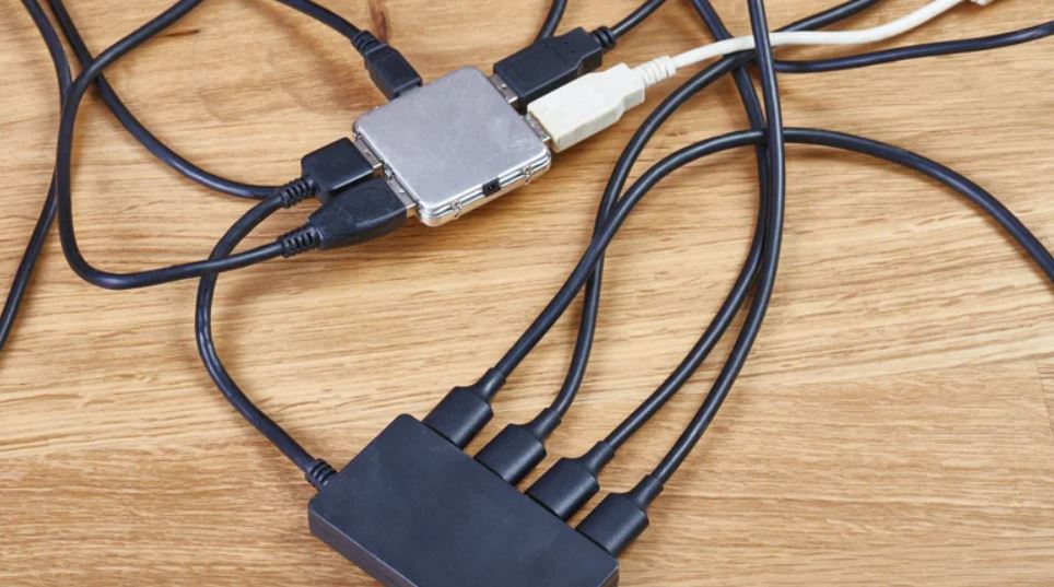 هرگز این ۵ دستگاه را به هاب USB وصل نکنید!