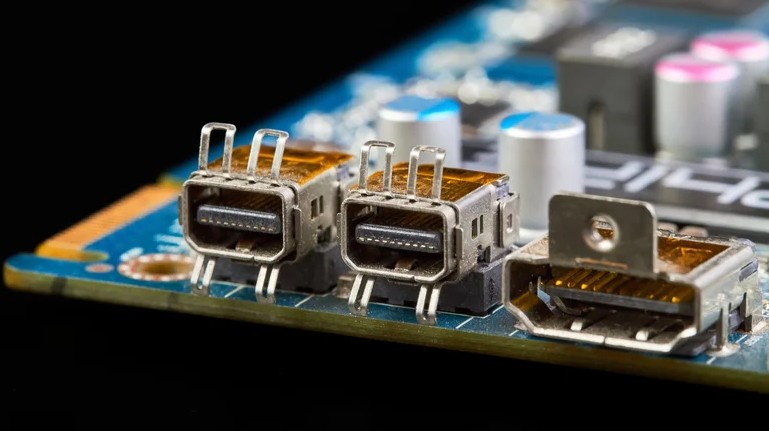 چرا اکثر کارت‌های گرافیک تنها یک پورت HDMI دارند؟