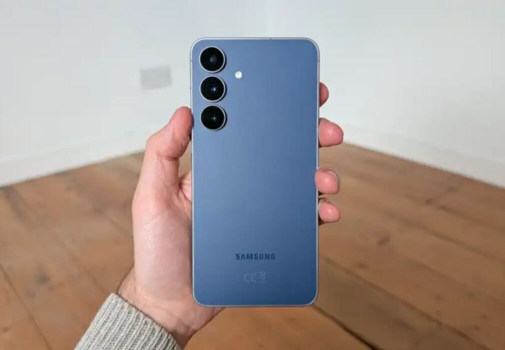 گلکسی S26 FE سامسونگ با تراشه جدید و مجموعه‌ای از قابلیت‌های One UI 9 از راه رسید