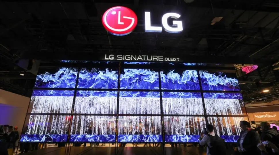 تلویزیون LG شما ممکن است حتی در حالت خاموش هم به شما گوش دهد!