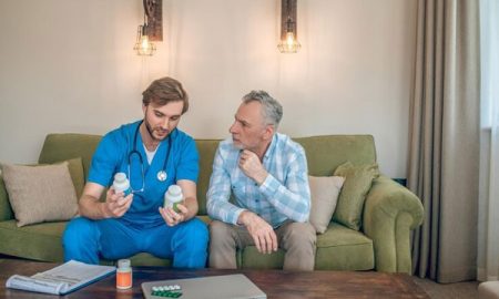 متخصص مغز و اعصاب در منزل :درمان و آرامش در زندگی