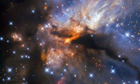 هابل یک نمایش نوری خیره کننده از یک جت قدرتمند پیش ستاره ای را ثبت کرد