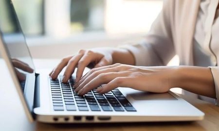 برنامه بررسی گرامر انگلیسی