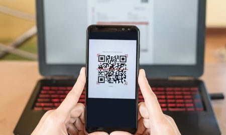 کویشینگ چیست و چگونه در برابر کلاهبرداری کد QR از خود محافظت کنیم؟