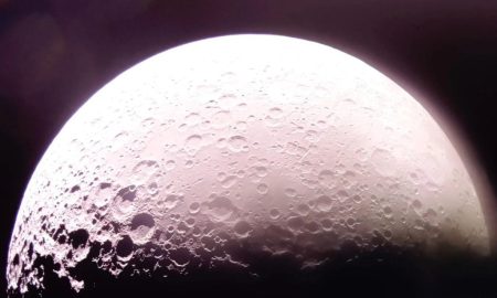 شبح آبی فایرفلای با ورود به مدار ماه، تصویری خارق‌العاده از آن ثبت کرد!