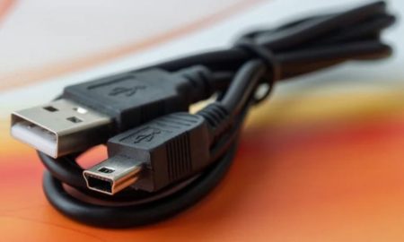 یو اس بی Mini-B چیست و چه دستگاه‌هایی از آن استفاده می‌کردند؟