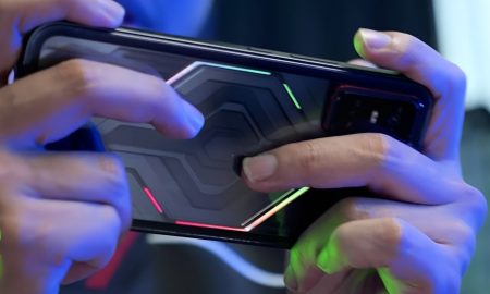 گوشی گیمینگ اینفینیکس با پنل DynaVue دارای قابلیت تغییر رنگ پویا در حال توسعه است!