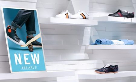 سامسونگ نمایشگر 32 اینچی رنگی E-Paper خود را معرفی کرد