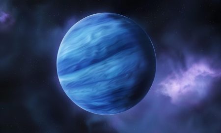 سیاره‌ای به اندازه زحل، تنها در فضا سرگردان است!