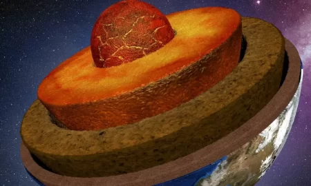 برای اولین بار دانشمندان گوشته سنگی زمین را حفاری کردند