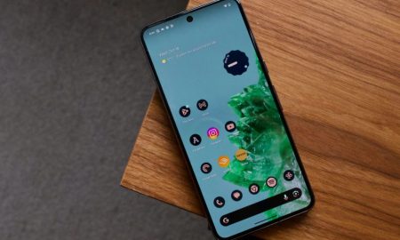 تصاویر گوشی پیکسل 9a با طراحی تقریباً بدون برآمدگی دوربین فاش شد