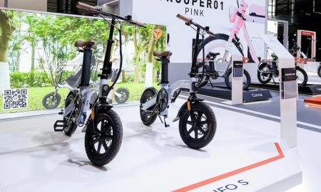 Yadea از مینی دوچرخه الکترونیکی تاشو UFO S رونمایی کرد